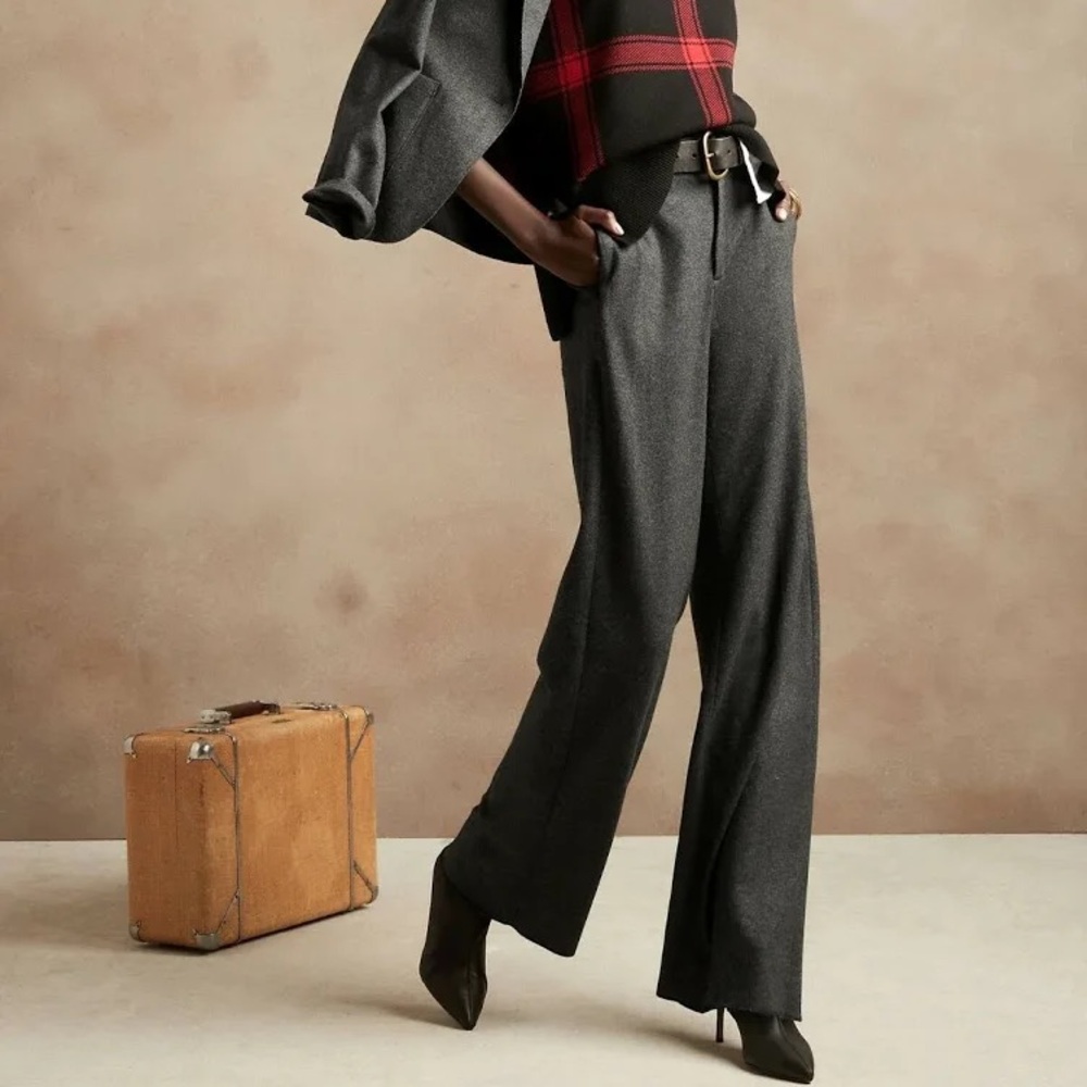 NWT Banana Republic High-Rise Wide-Leg Italian Wool Pants